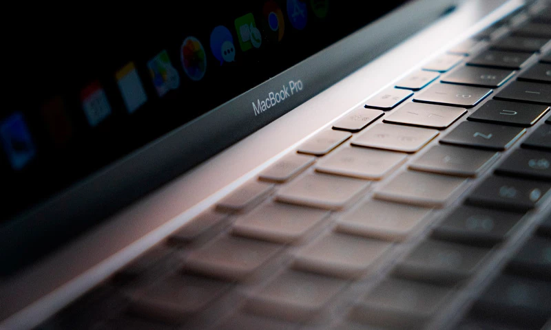 What are the benefits of buying a used MacBook Pro? Pros and cons of