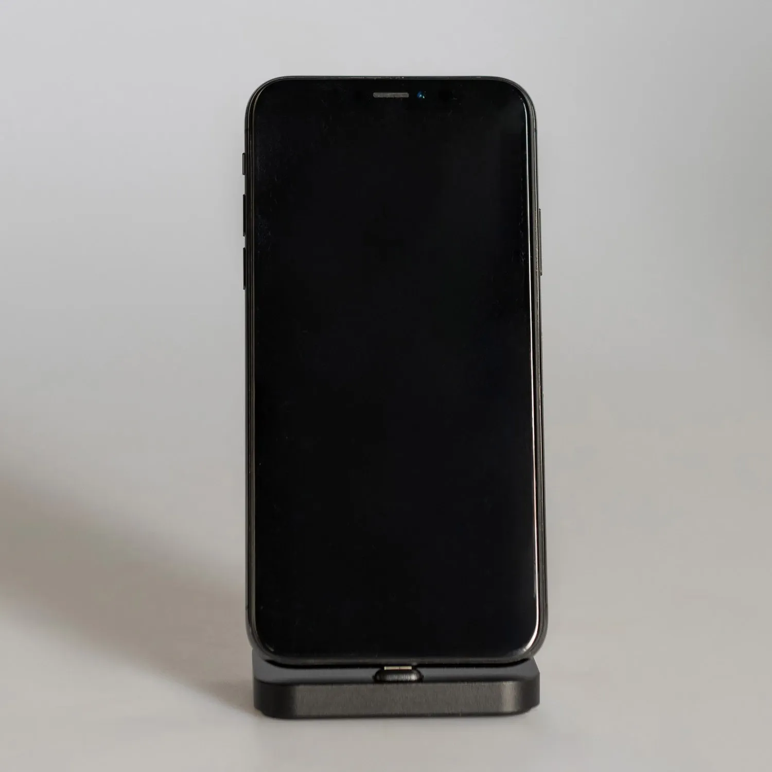 Смартфон Apple iPhone XS 256GB Space Gray (MT9H2) Вітринний варіант 4