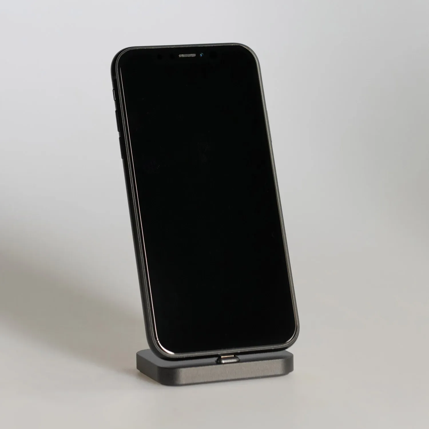 Смартфон Apple iPhone XR 64GB Black (MRY42) Витринный вариант 4