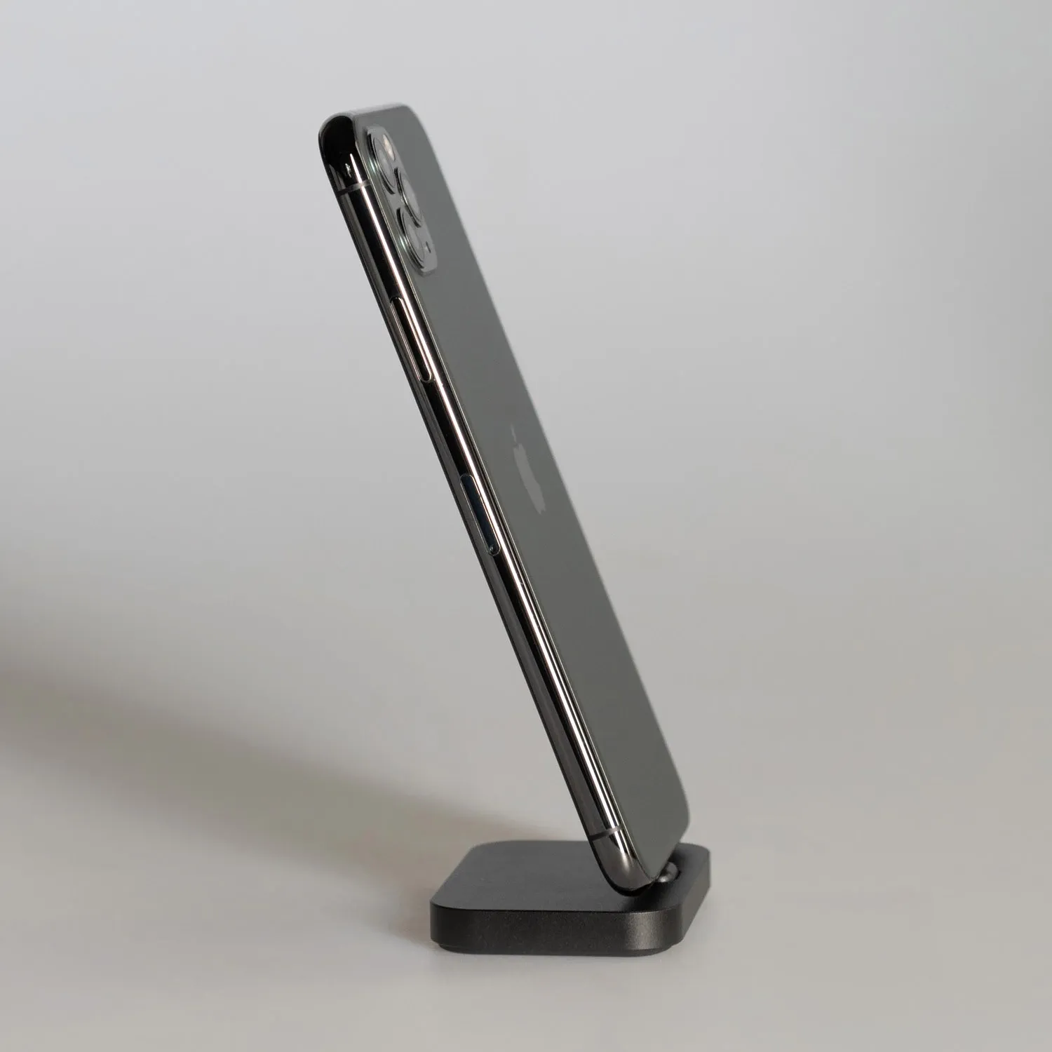 Смартфон Apple iPhone 11 Pro Max 256GB Space Gray (MWH42) Вітринний варіант 2