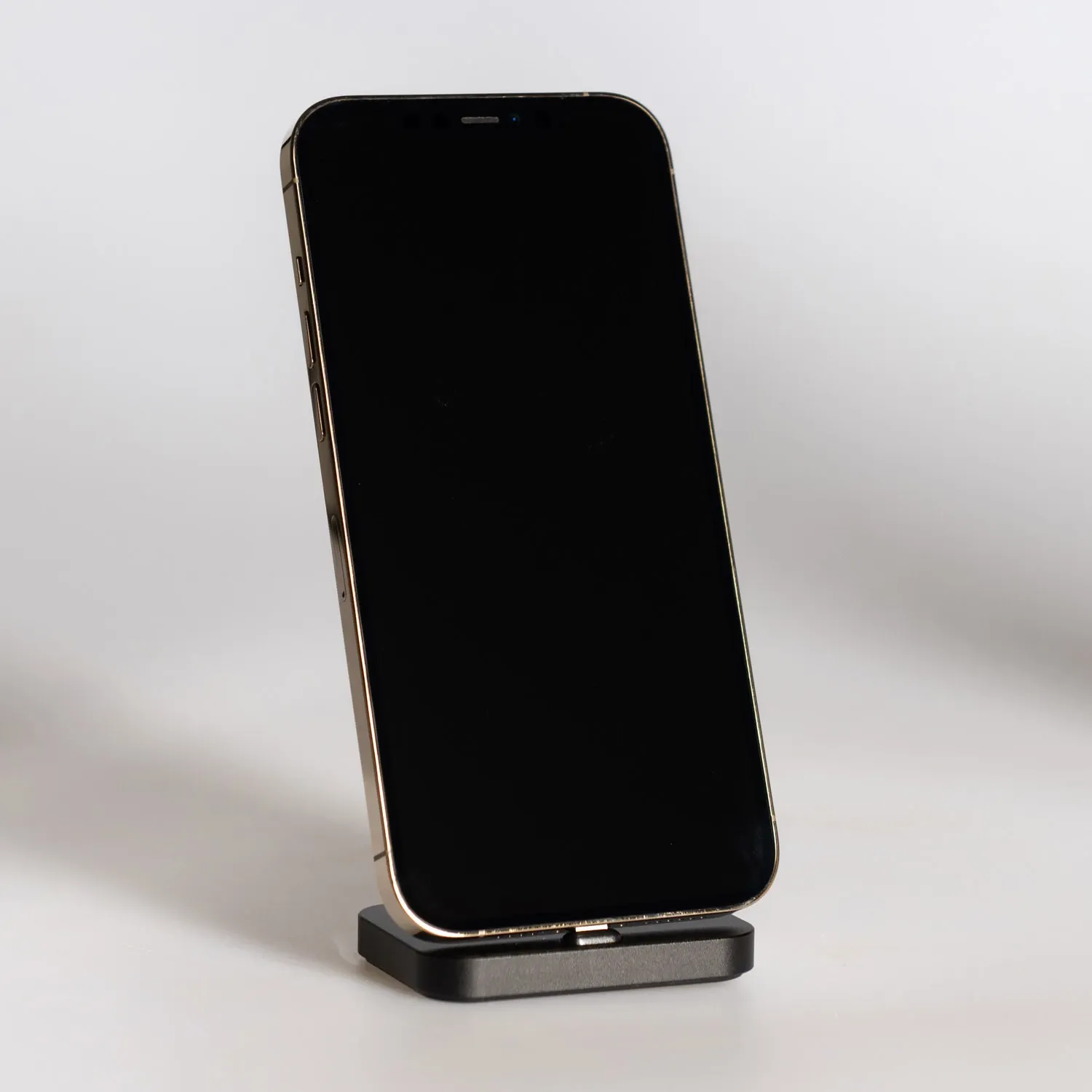 Смартфон Apple iPhone 12 Pro Max 256Gb Gold (MGDE3) Б/У 4