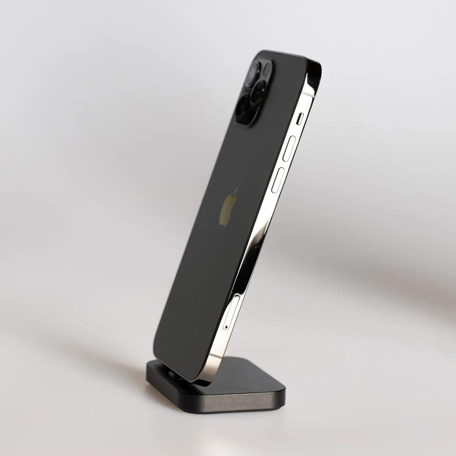 Смартфон Apple iPhone 12 Pro 128Gb Graphite (MGMK3/MGLN3) Вітринний варіант 3