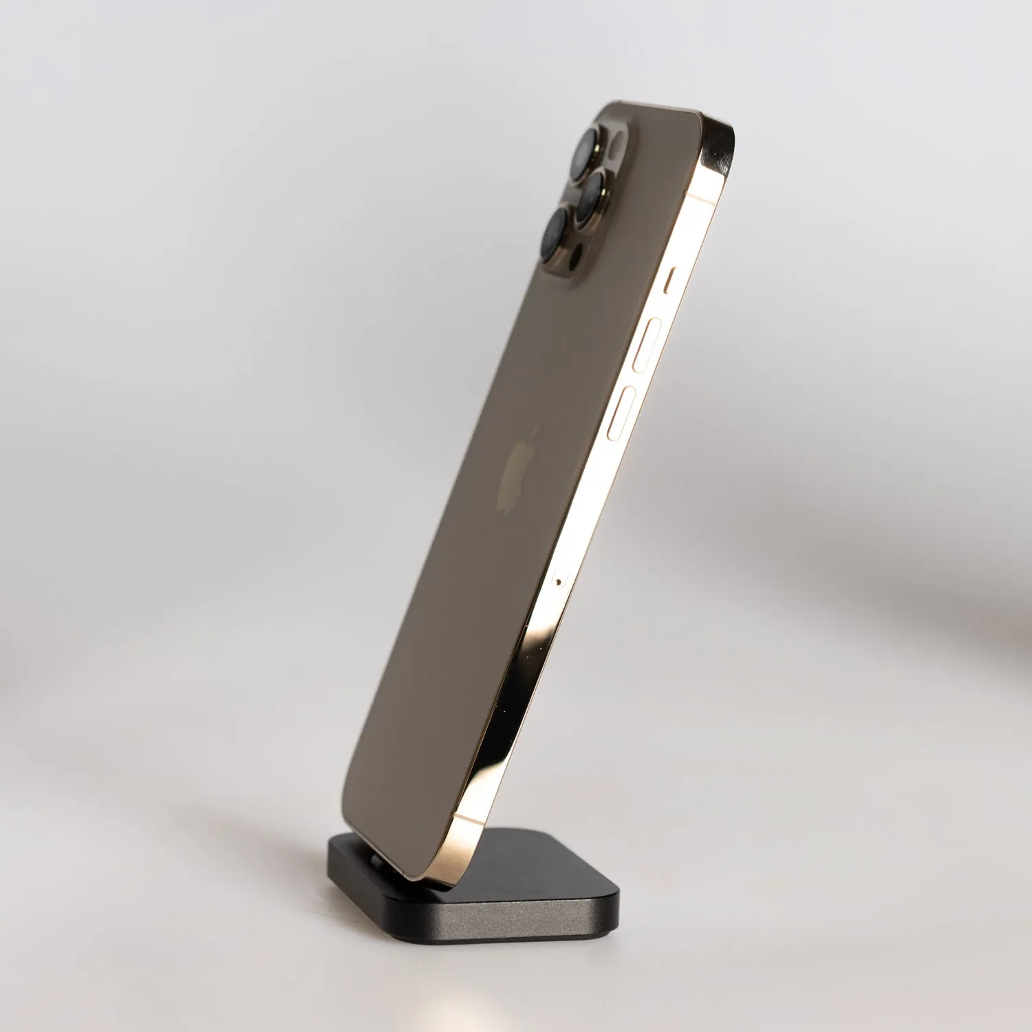 Смартфон Apple iPhone 12 Pro Max 128Gb Gold (MGD93) Вітринний варіант 3