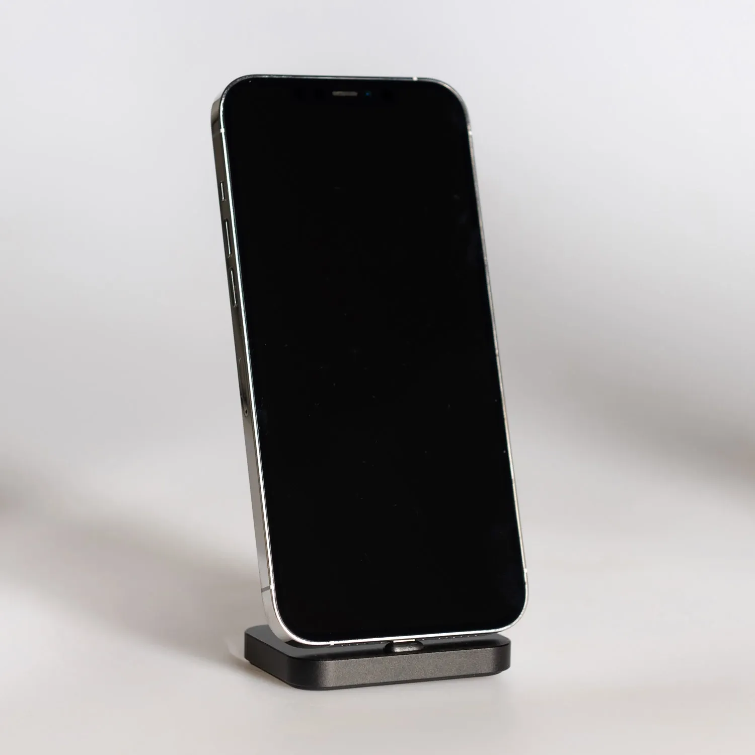 Смартфон Apple iPhone 12 Pro Max 256Gb Silver (MGDD3) Вітринний варіант 4