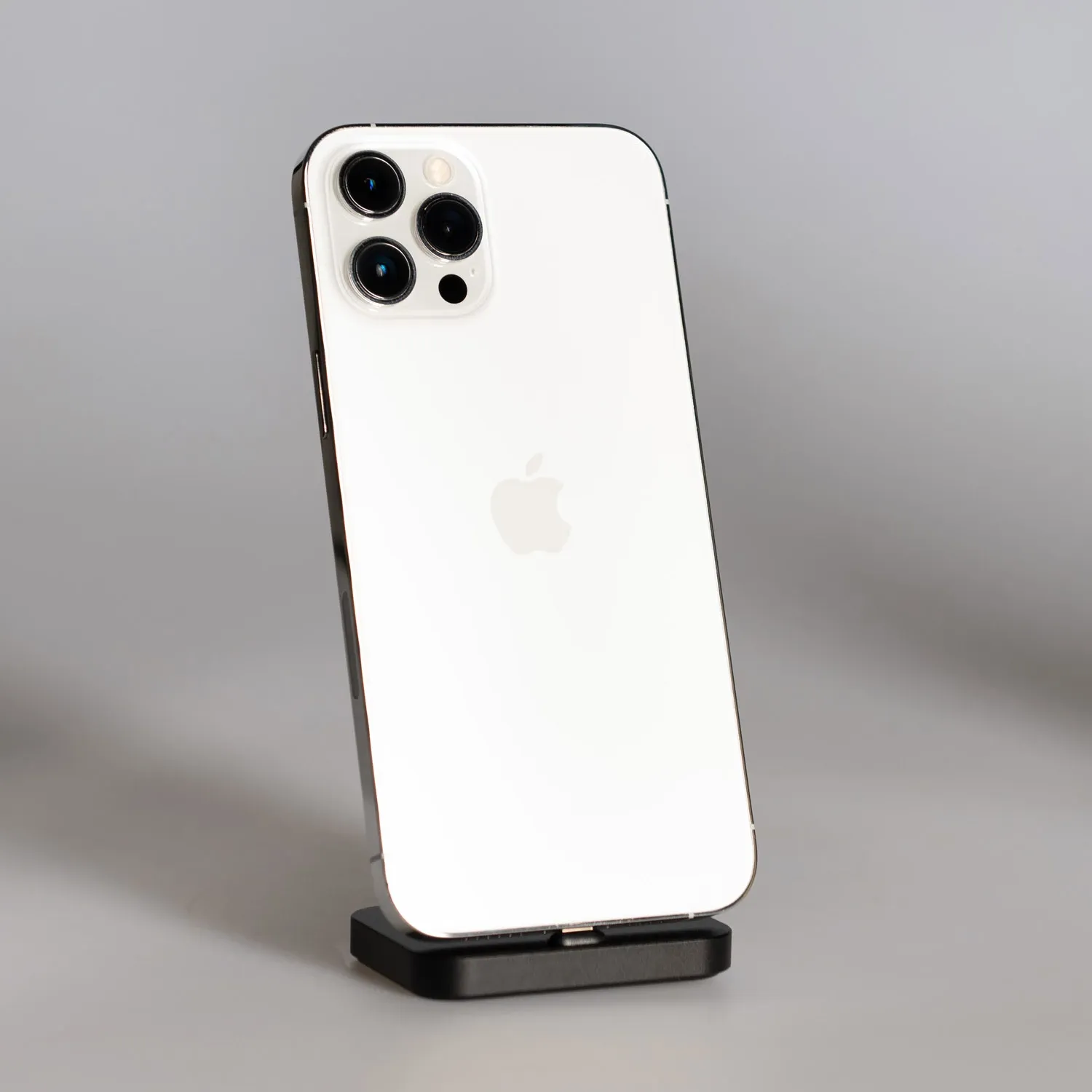 Смартфон Apple iPhone 12 Pro Max 256Gb Silver (MGDD3) Вітринний варіант 1