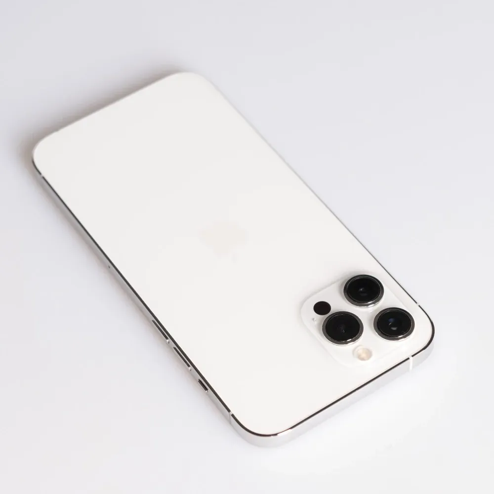 Apple iPhone 12Pro ホワイト　256ギガ Amazon.com: Apple iPhone 12 Pro Max 5G, US Version, 256GB