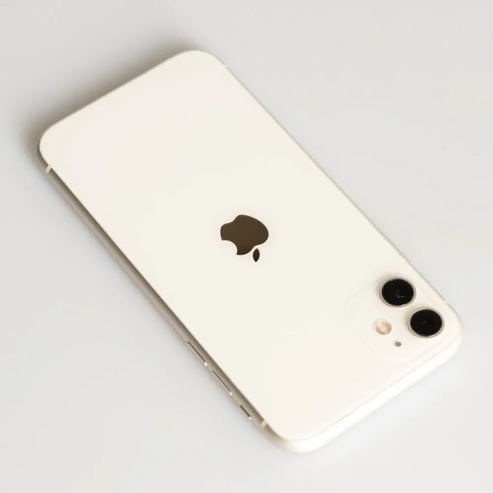 Apple iPhone 11 Pro Max 256GB - Silver - Unlocked: Amazon.de
