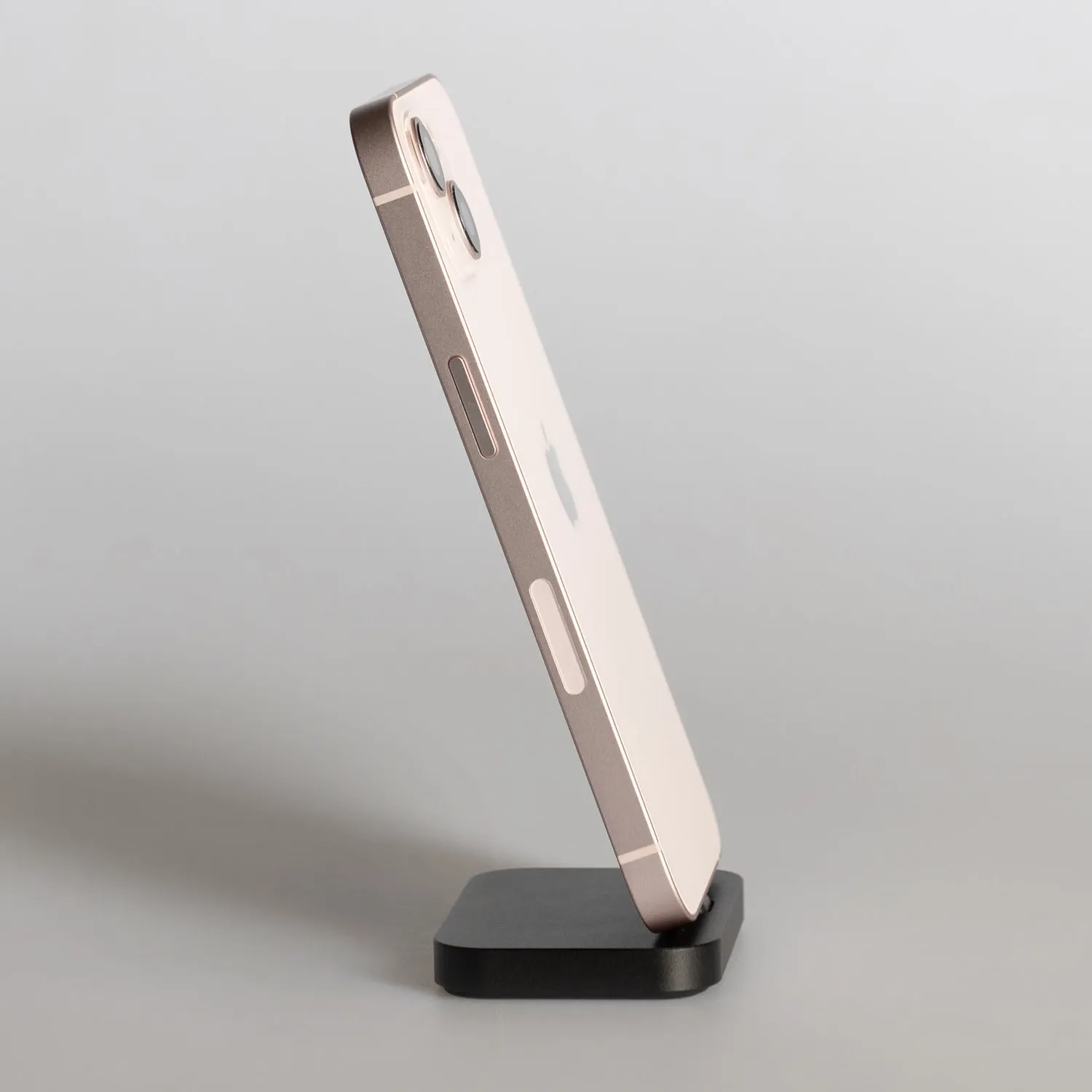 Смартфон Apple iPhone 13 128GB Pink (MLPH3) Вітринний варіант 3
